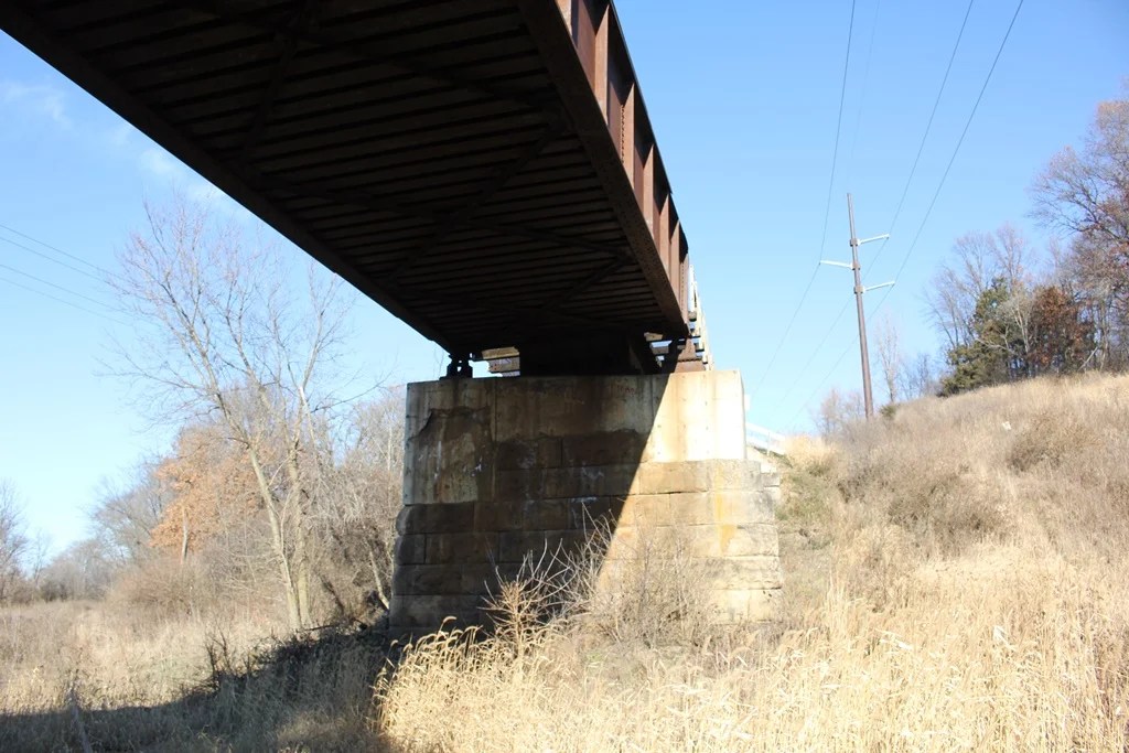 Clinton Falls Rail Crossing